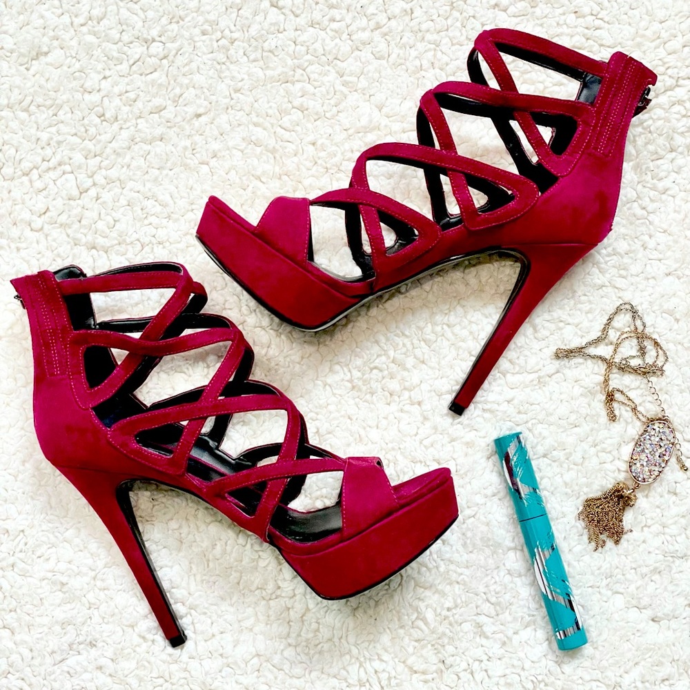 NWOT Guess Cage High Heels | 8.5 | Red Plum